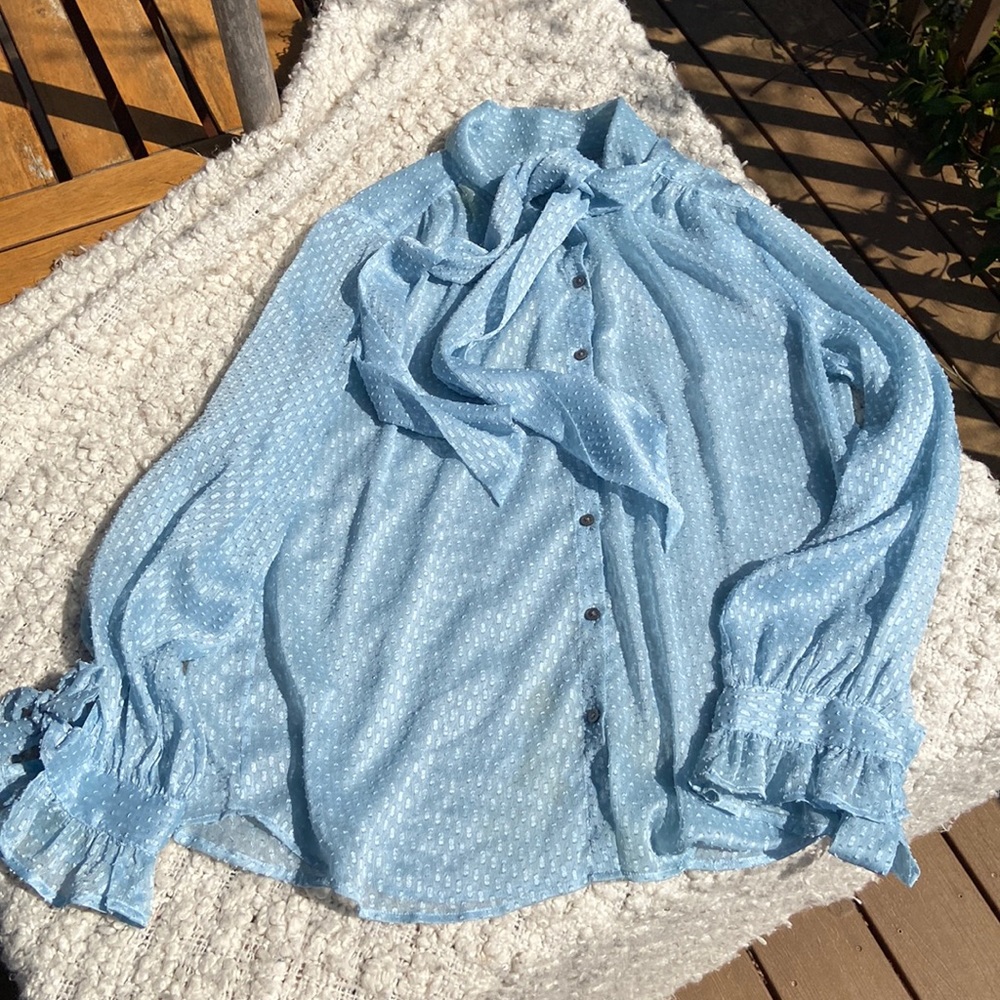 Banana Republic sheer Neck Bow Blouse